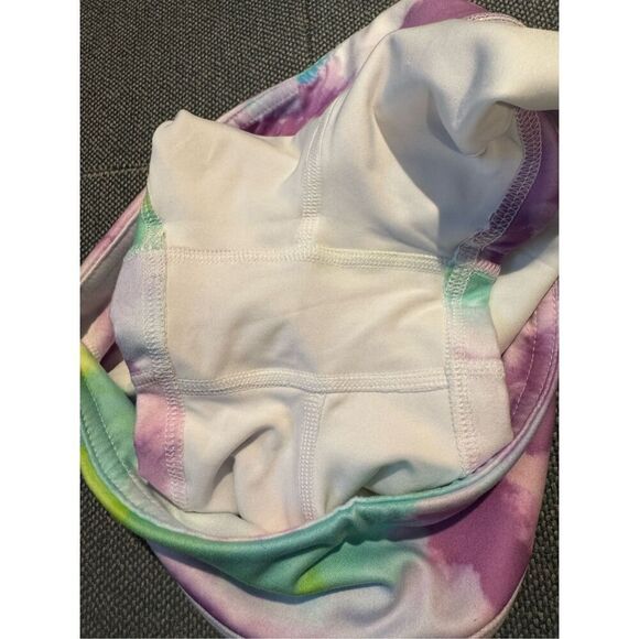 FLEO Vibrant Heat Shorts (Original) NWT size small white purple - Picture 5 of 9